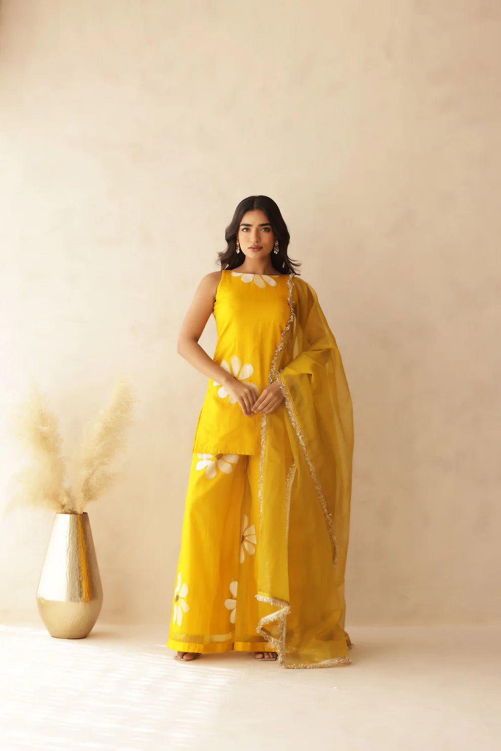 HEER RED HANDPAINTED SHARARA SET