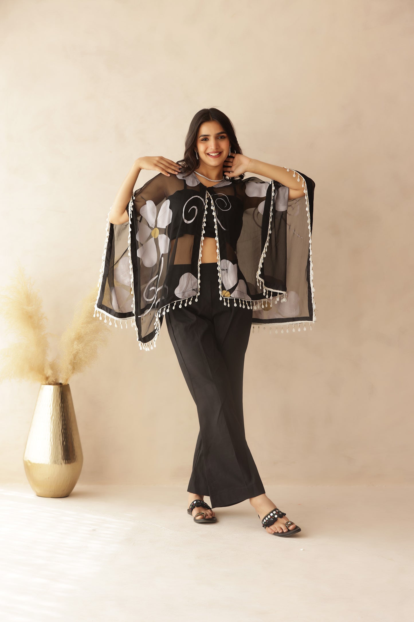 SAKHI BLACK HANDPAINTED CAPE SET