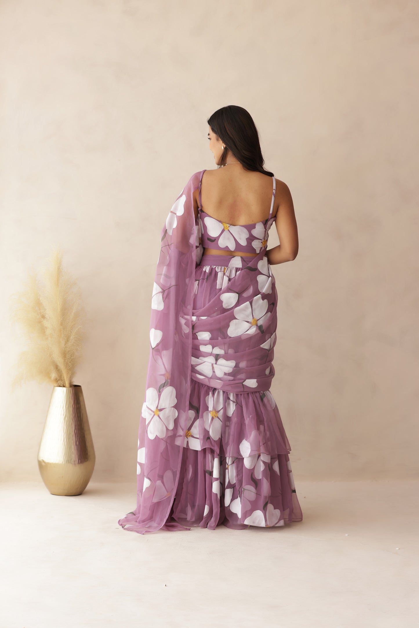 KASHNI MAUVE RUFFLE HANDPAINTED SAREE