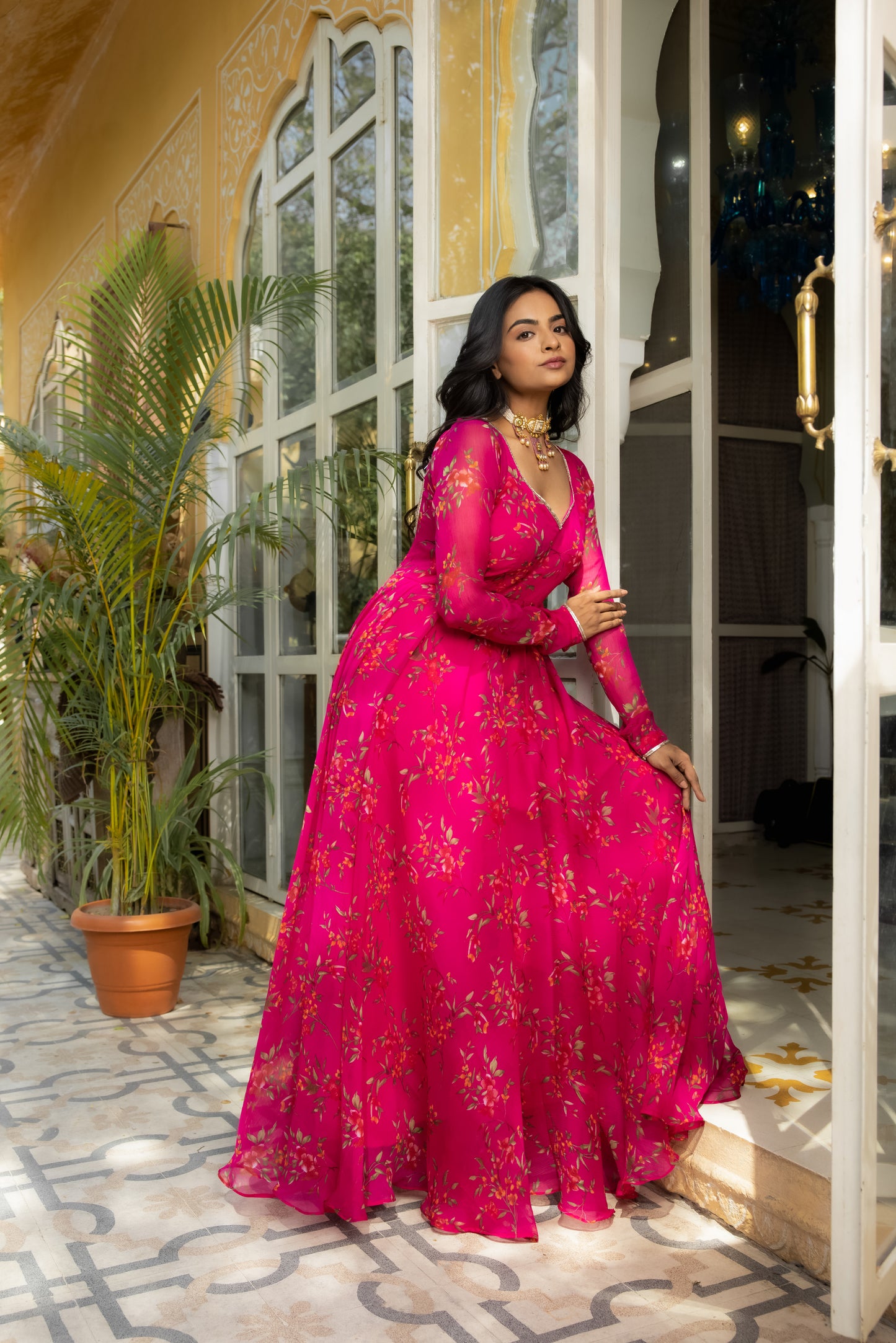 IDIKA MAGENTA PINK FLORAL PRINTED ANARKALI SET Deasha India