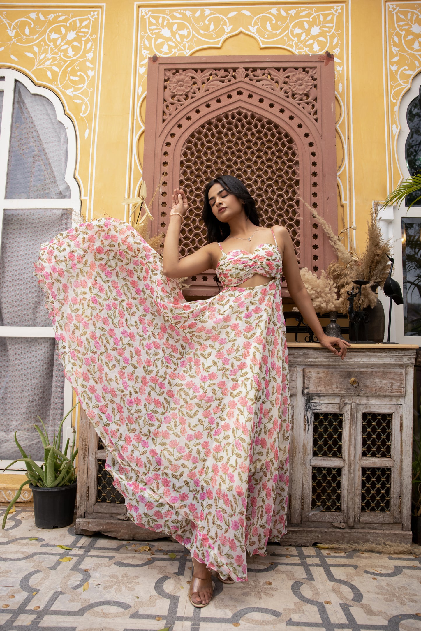 MEHAR JASMINE WHITE FLORAL PRINTED MAXI DRESS Deasha India