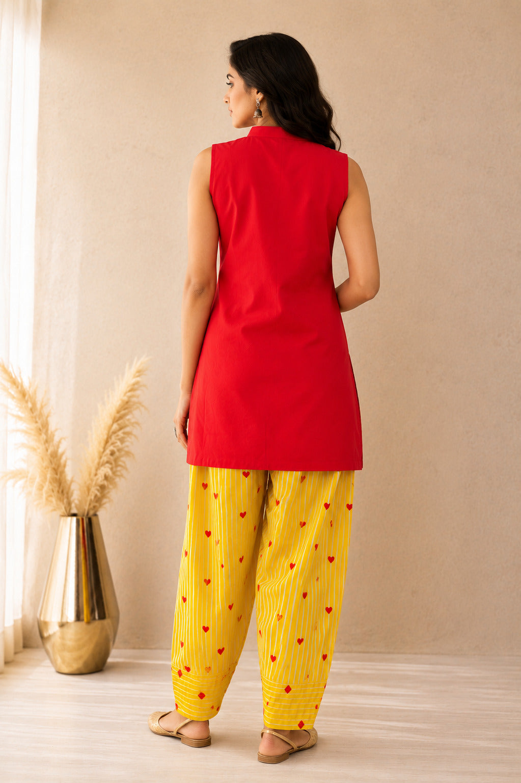 MAHIRA COTTON DETAILED FARSHI SET