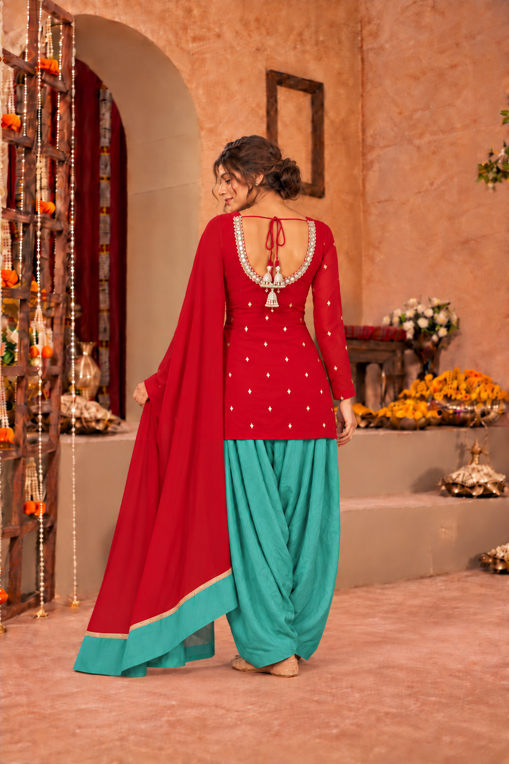 TANUSHRI RED TEAL EMBELLISHED FARSHI SET