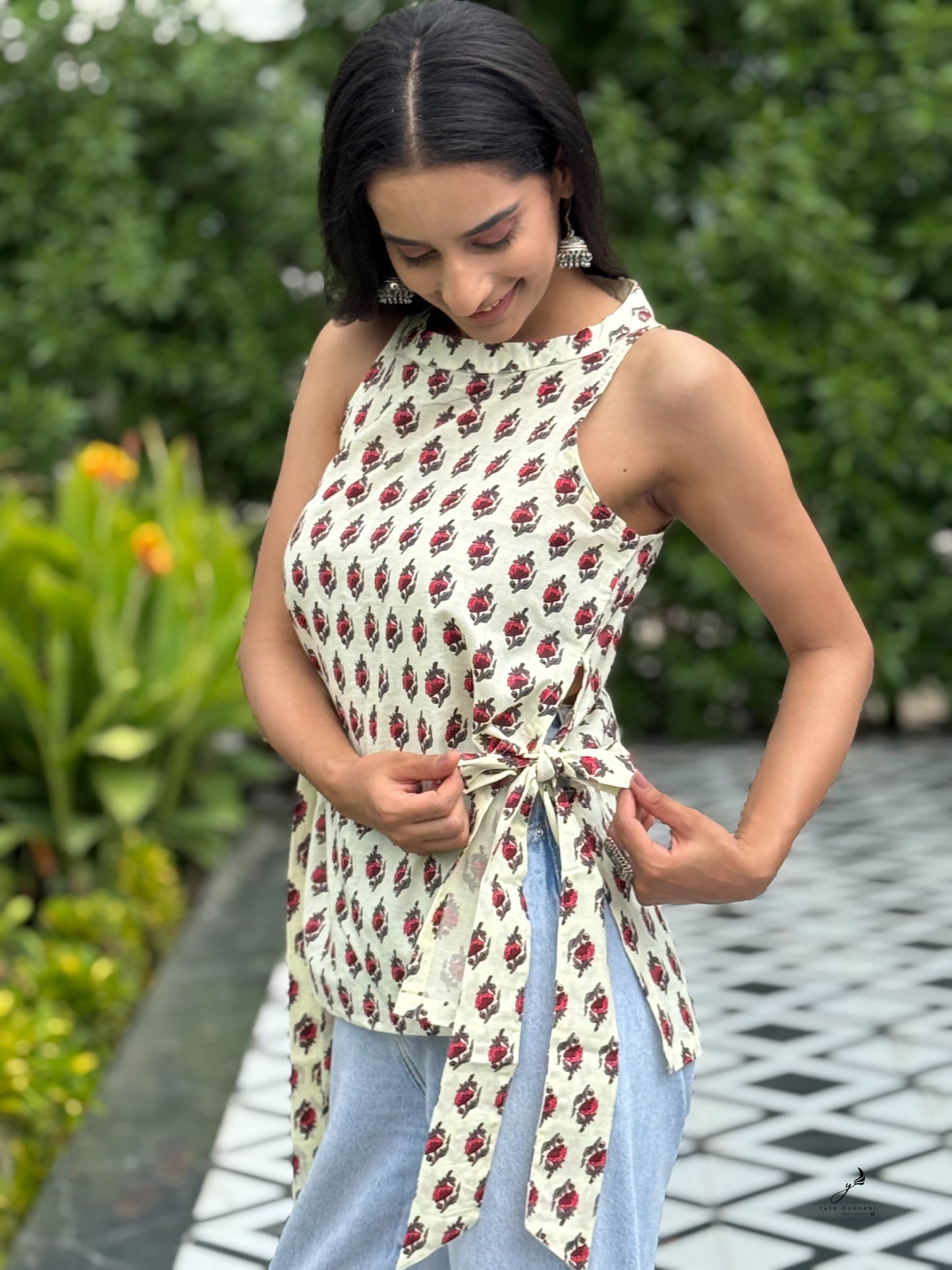 CHARITA COTTON FLORAL MOTIF SIDE KNOTS SHORT KURTI