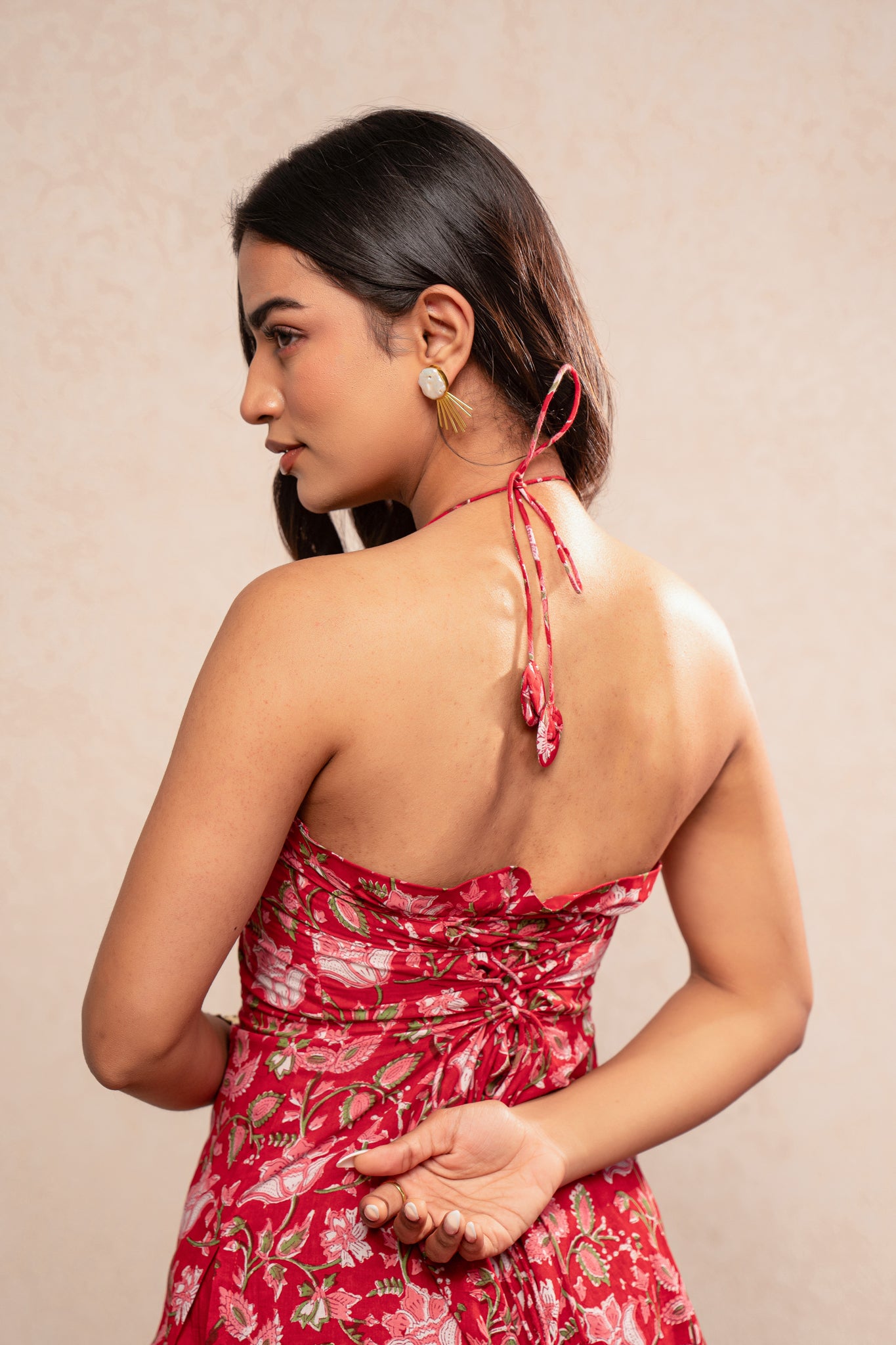 TVARA RED CORSET HALTER NECK COORD SET