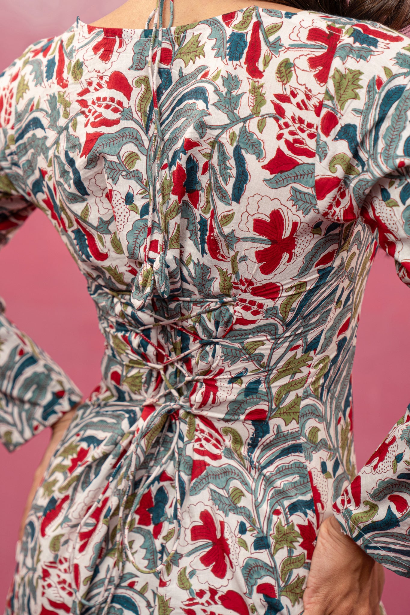 MEYARA WHITE CORSET COORD SET