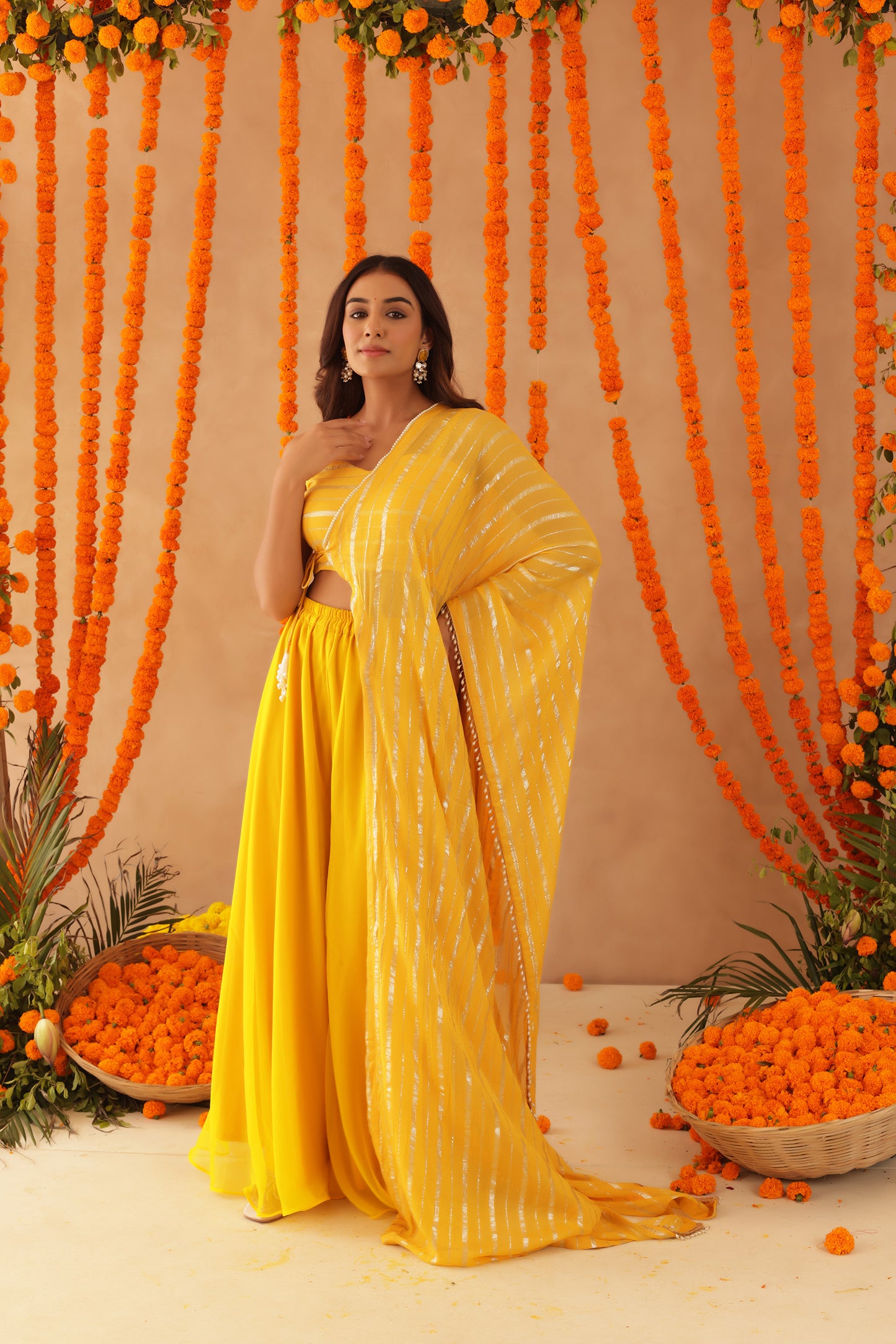 VISHYA YELLOW LURIX FUSION SET