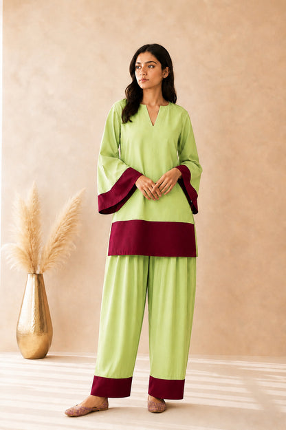 IQRA GREEN & BROWN COLOR BLOCK FARSHI SET
