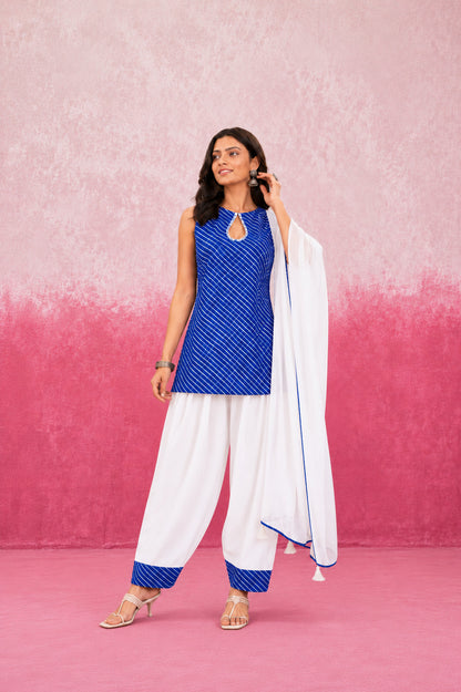SARANYA BLUE MOTHRA FARSHI SET