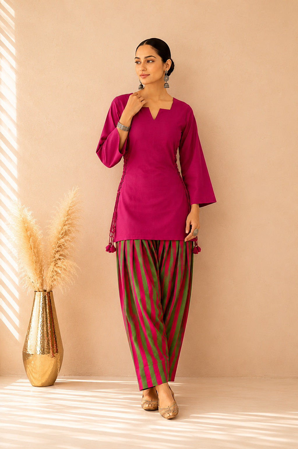 AYAH MAGENTA COTTON DETAILED FARSHI SET