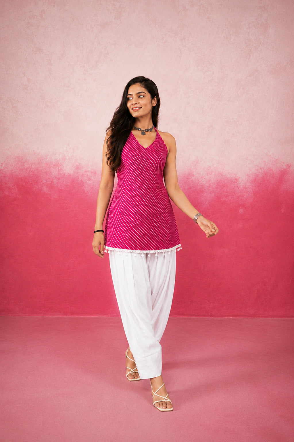 IRAANI PINK LEHERIYA FARSHI SET