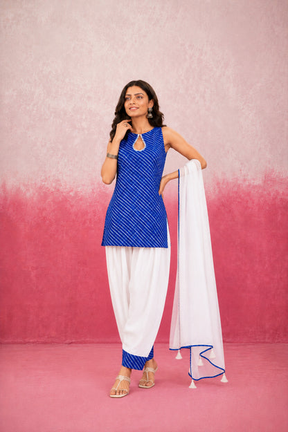 SARANYA BLUE MOTHRA FARSHI SET