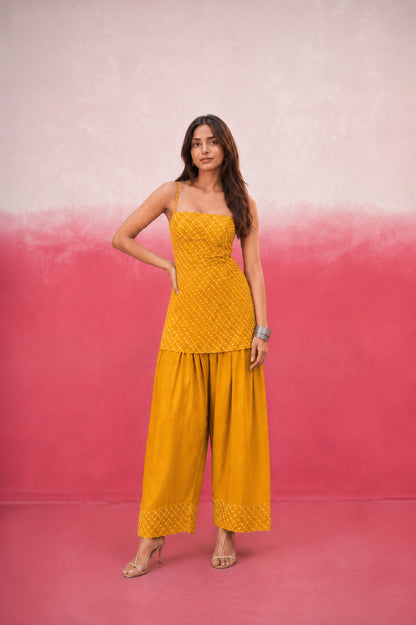 SVAYRA YELLOW MOTHRA GEORGETTE FARSHI SET