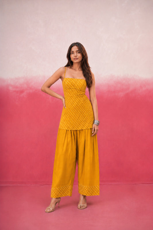 SVAYRA YELLOW MOTHRA GEORGETTE FARSHI SET