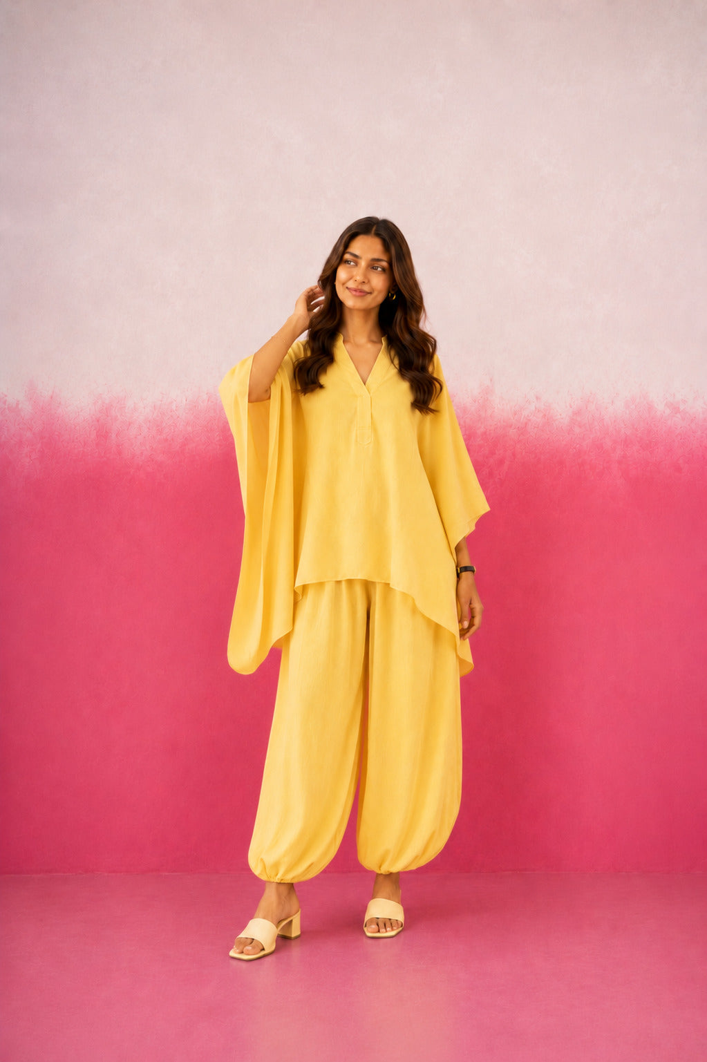 GARVIKA YELLOW COORD BALLOON SET