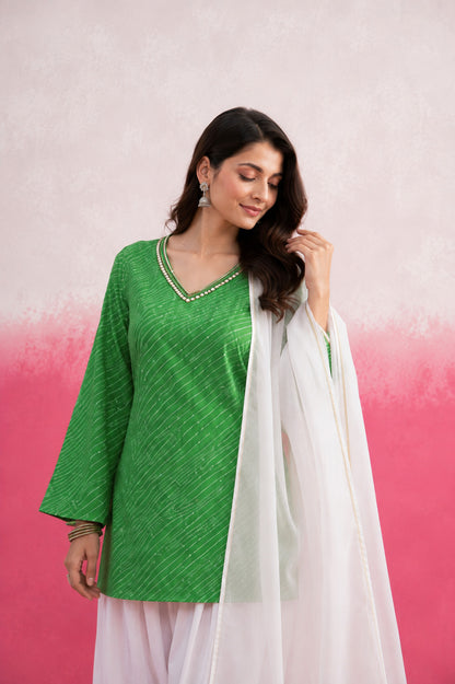 AMOLIKA GREEN LEHERIYA FARSHI SET