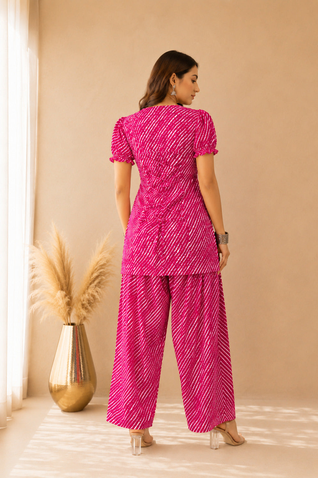 ARCHI PINK COTTON LEHERIYA FARSHI SET