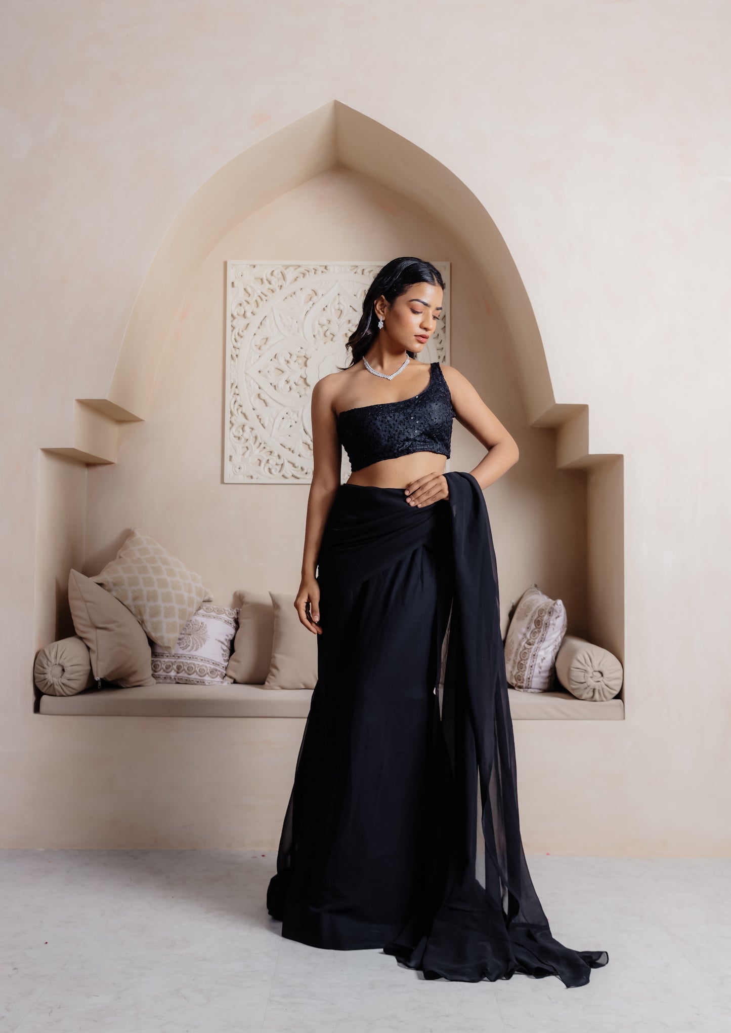 SANA BLACK ONE SHOULDER OFF DRAPED SAREE