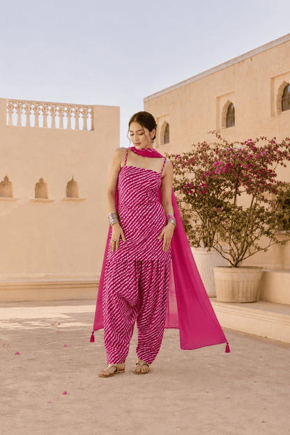KANIKA PINK LEHERIYA FARSHI SET