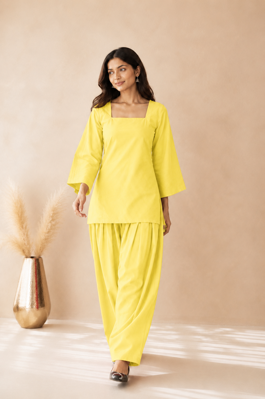 ARISHA YELLOW FARSHI SET