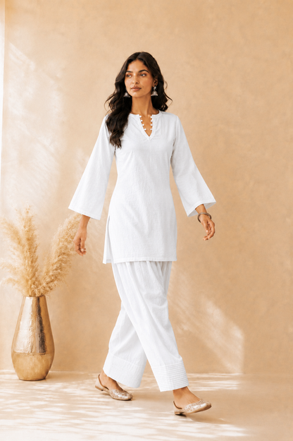 MEHZARA WHITE FARSHI SET