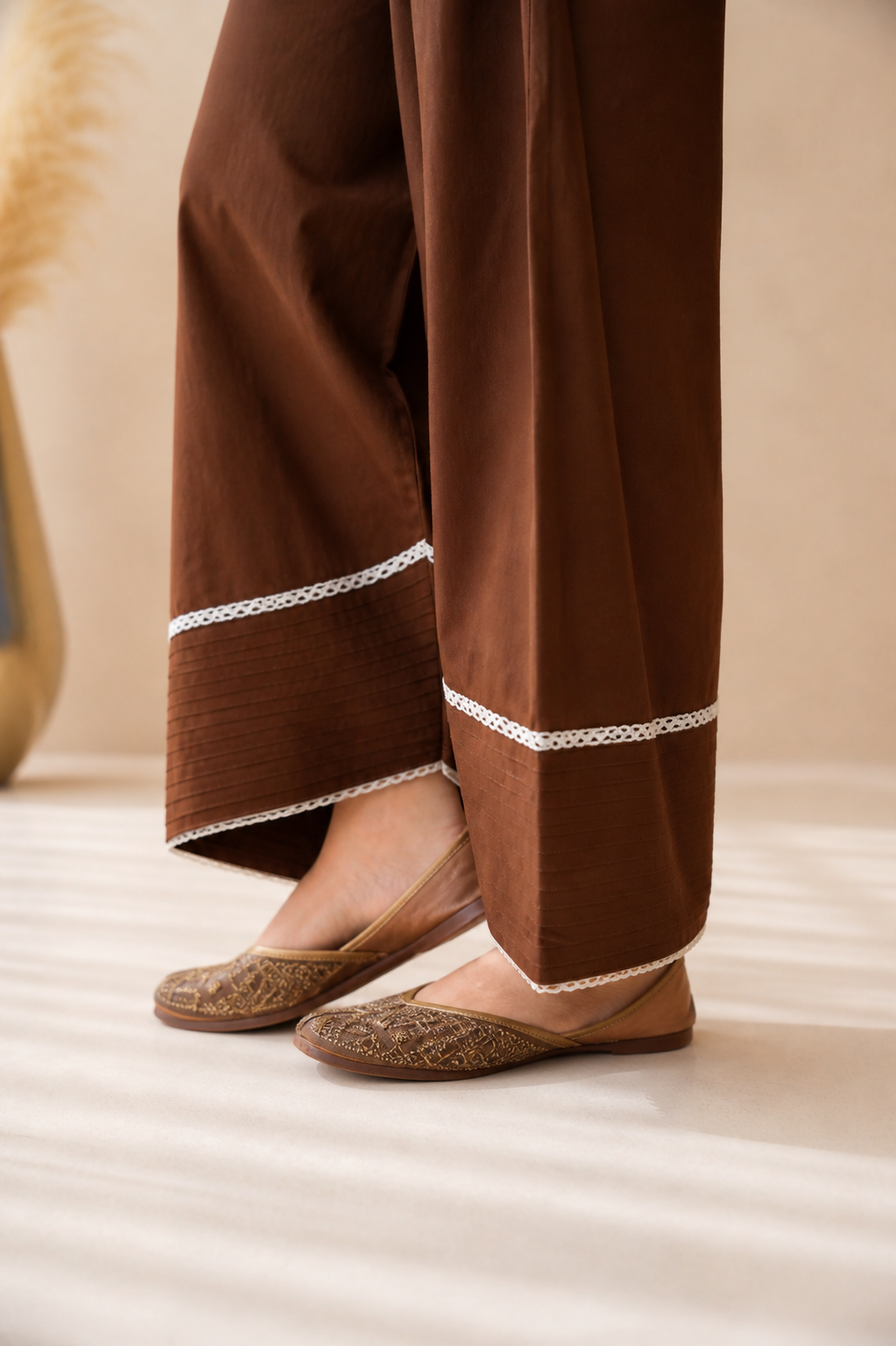 ZYRAAH BROWN COTTON FARSHI SET