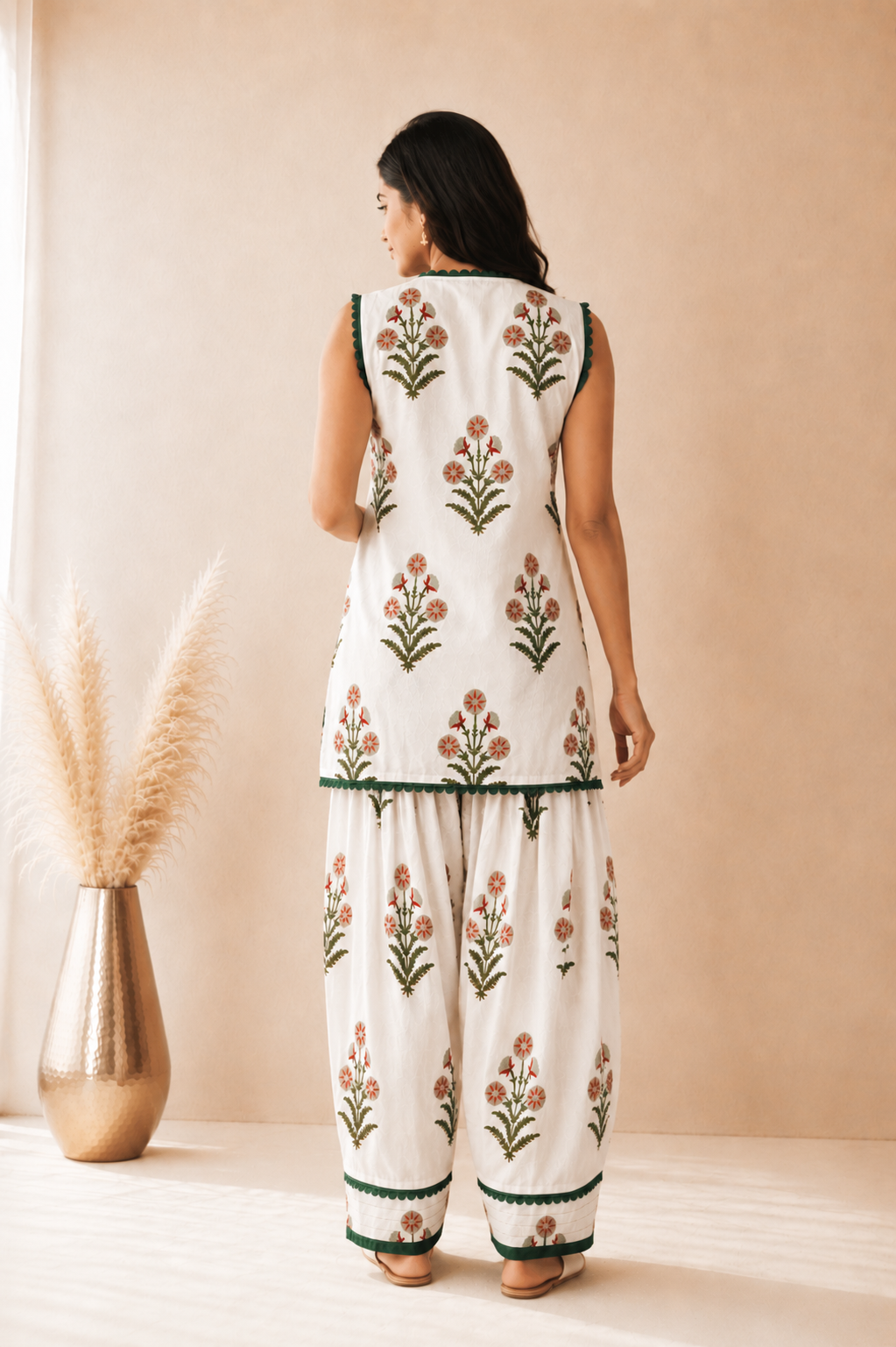 EHSARA WHITE BLOCK PRINTED FARSHI SET