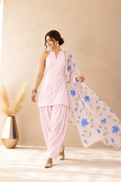 SAIMA PASTEL PINK HANDPAINTED DUPATTA FARSHI SET