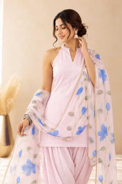 SAIMA PASTEL PINK HANDPAINTED DUPATTA FARSHI SET