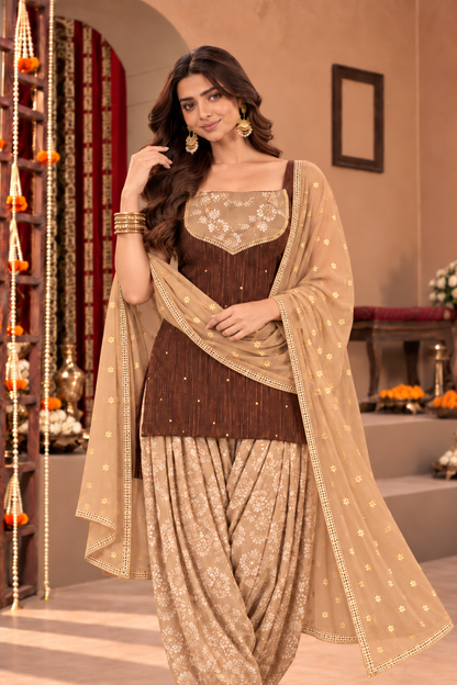 SHABANA COCO CHAMPAGNE BROCADE COLOR BLOCK FARSHI SET
