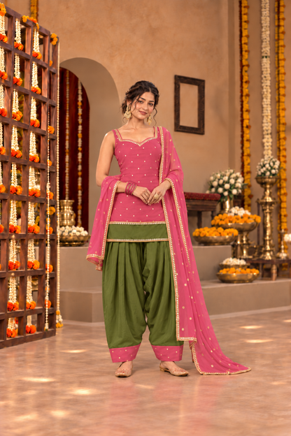 RAVIKA DUST ROSE GREEN COLOR BLOCK FARSHI SET