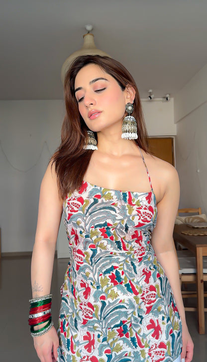 UDITI WHITE FLORAL PRINTED FARSHI SALWAR SET WITH DUPATTA