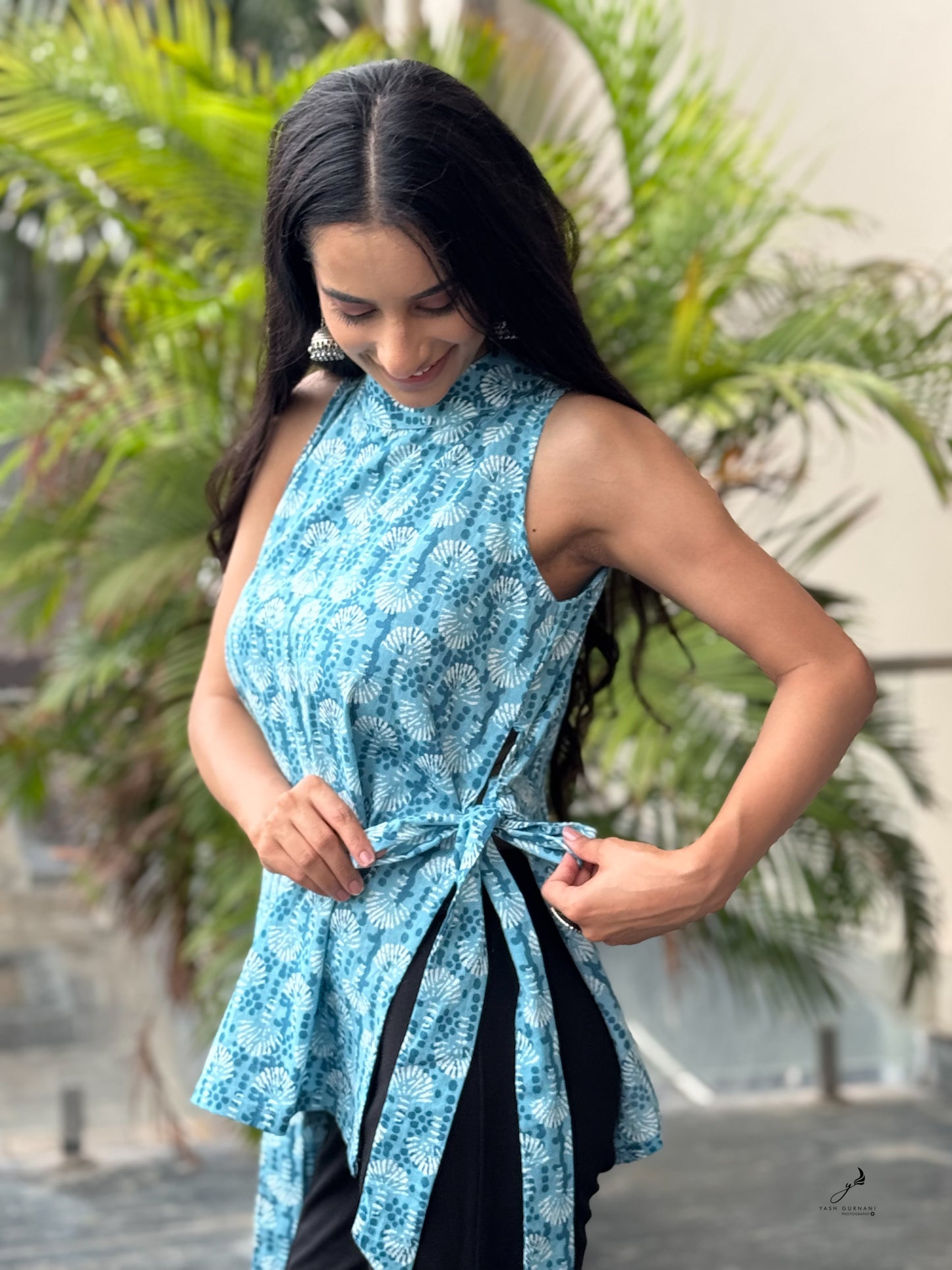 ISIRA COTTON BLUE SIDE KNOTS SHORT KURTI