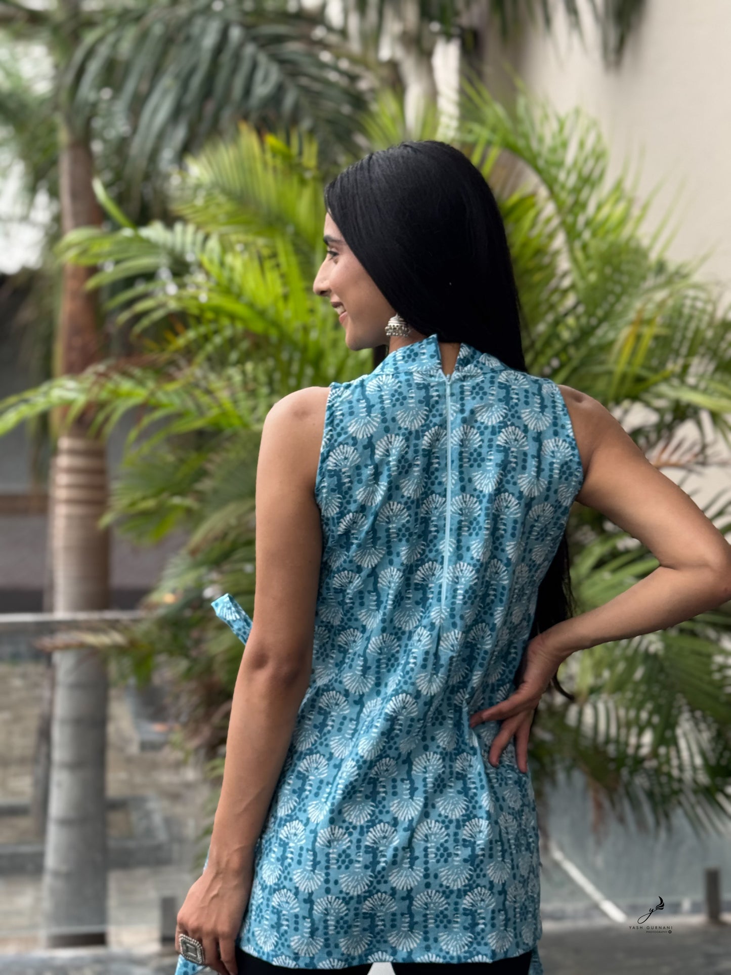 ISIRA COTTON BLUE SIDE KNOTS SHORT KURTI