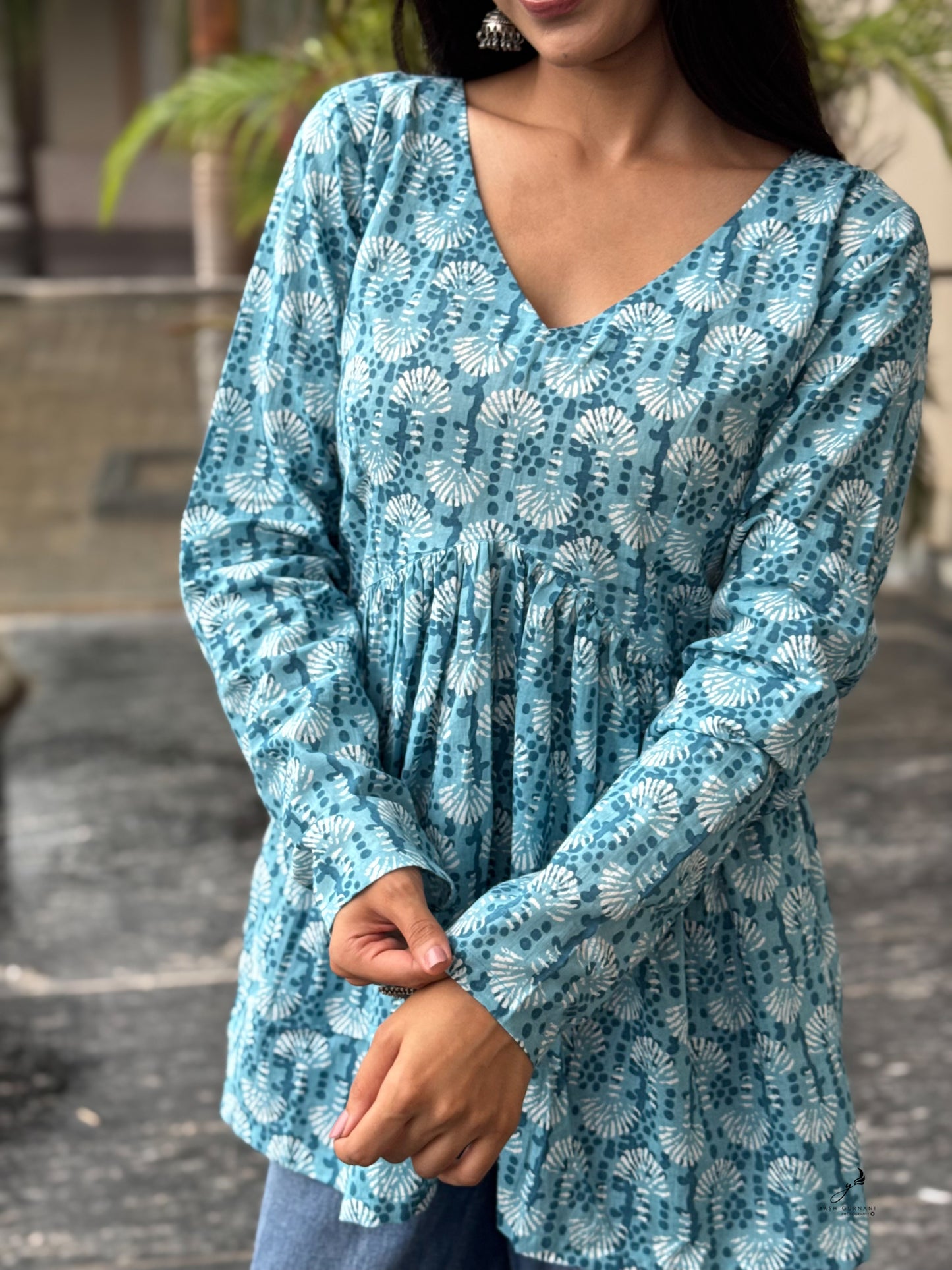 AGALYA BLUE COTTON FLORAL FULL SLEEVES KURTI