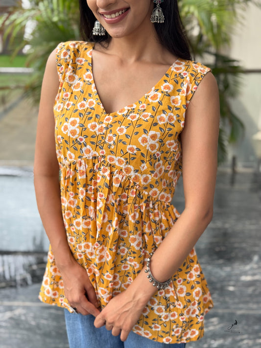 EILIYAH COTTON YELLOW FLORAL SHORT SLEEVELESS KURTI