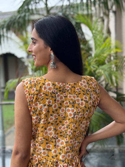 EILIYAH COTTON YELLOW FLORAL SHORT SLEEVELESS KURTI