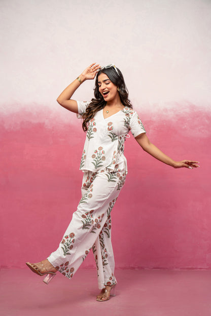 VASIRA WHITE FLORAL ANGARAKHA COORD SET