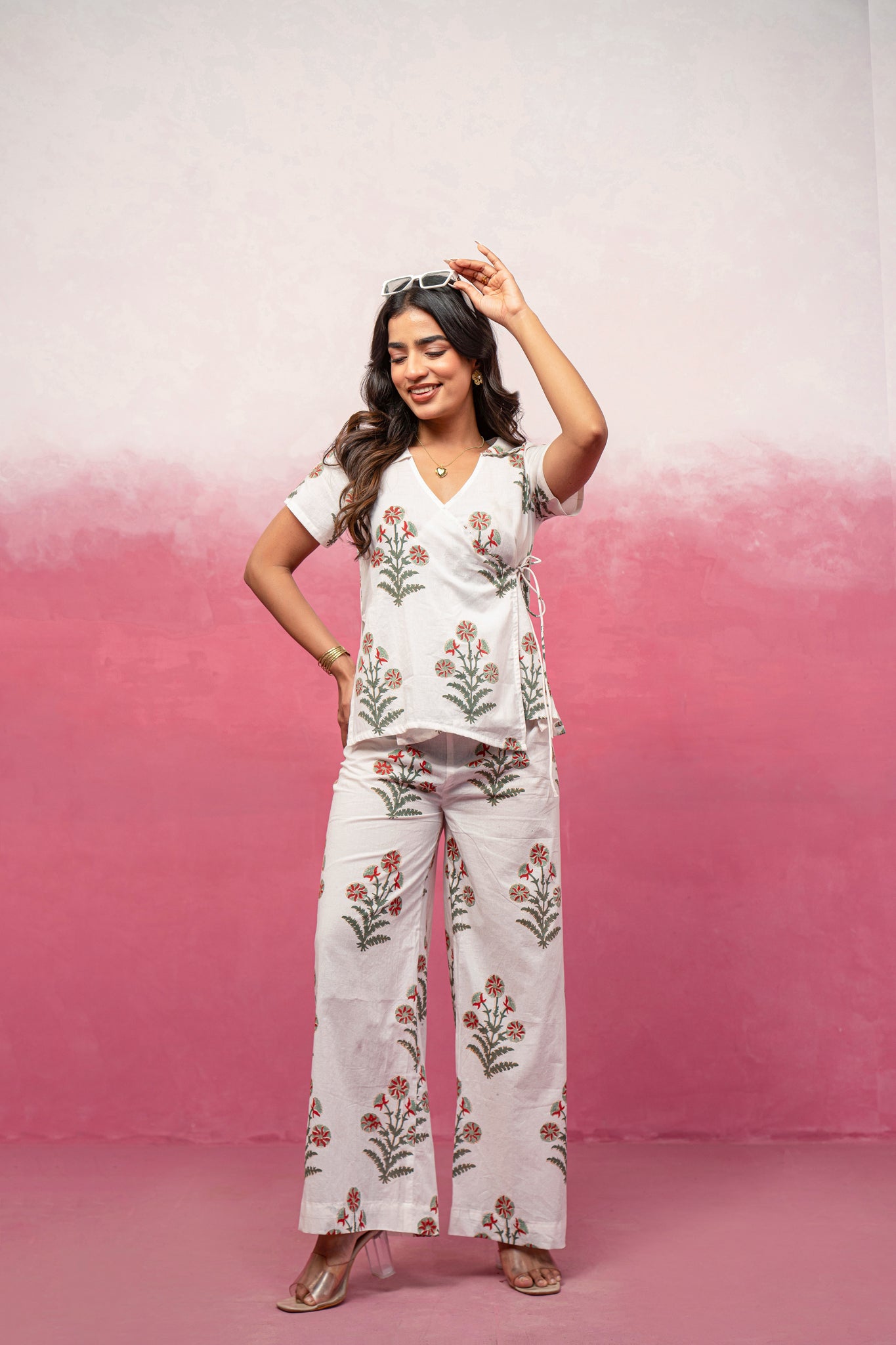 VASIRA WHITE FLORAL ANGARAKHA COORD SET