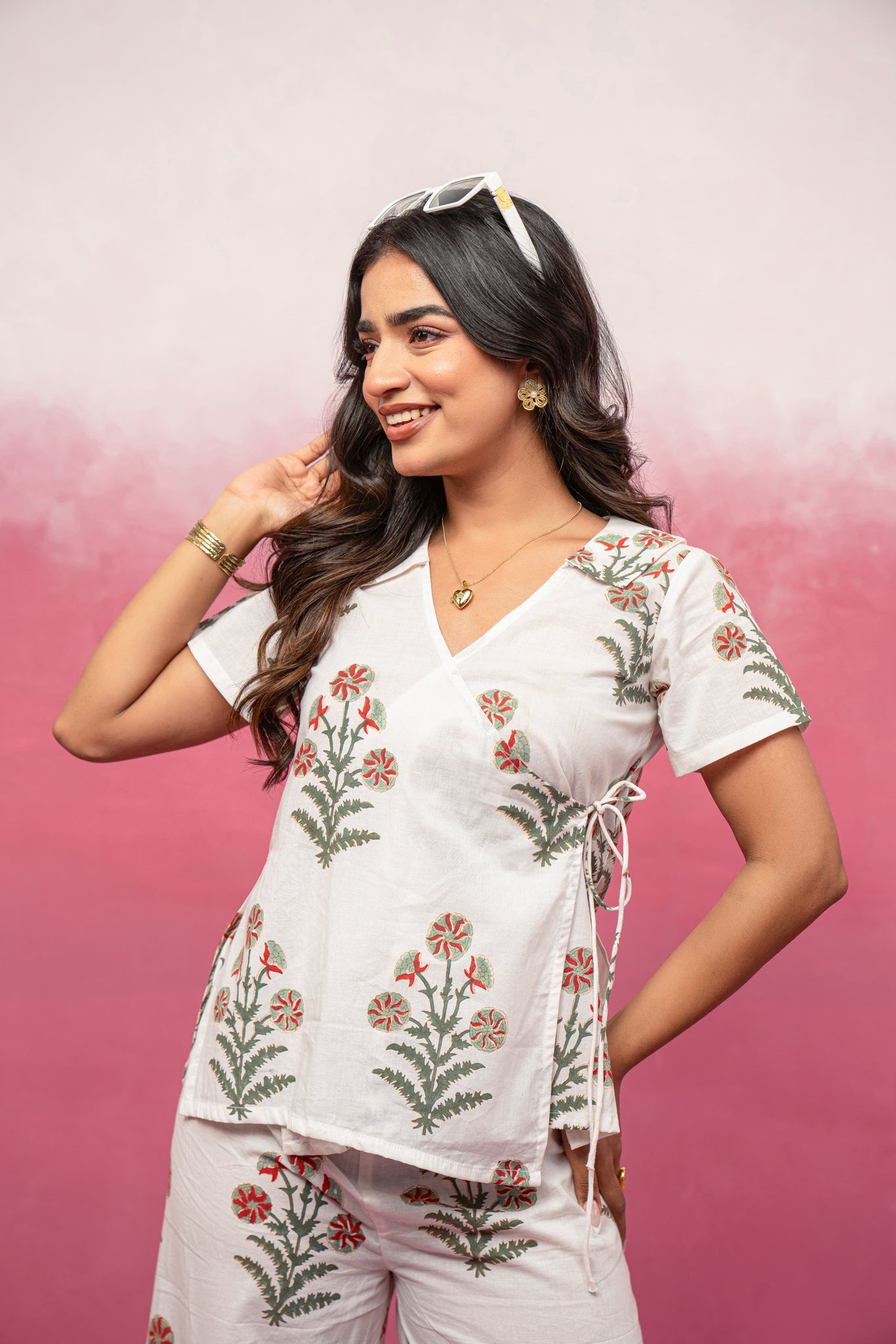 VARINI WHITE FLORAL ANGARAKHA TOP
