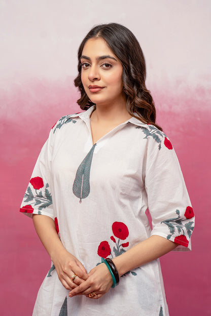 VASIKA WHITE FLORAL COLLAR TOP