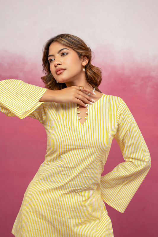 ROMI YELLOW STRIPED TOP