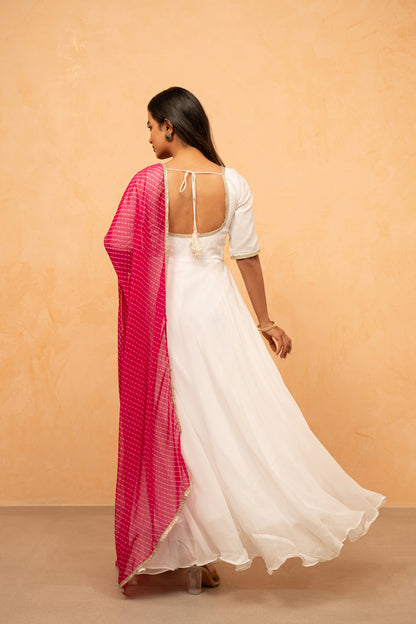 AVYIRA WHITE ANARKALI SET