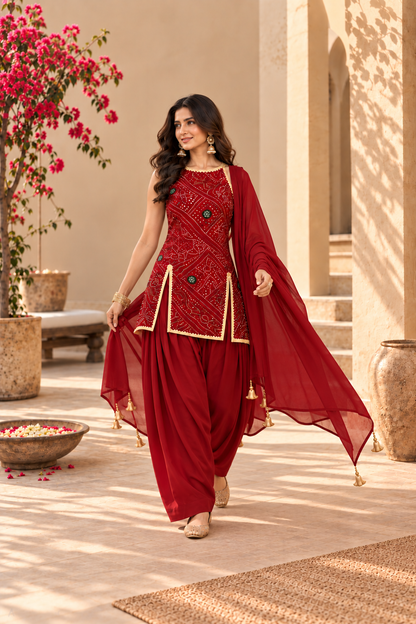 AYUSHI RED BANDHEJ FARSHI SET