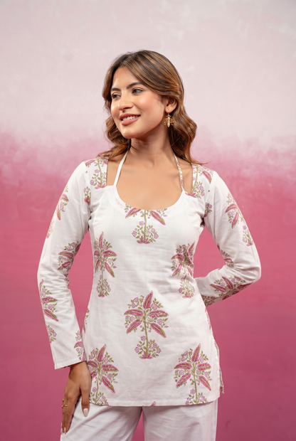 JUVERA WHITE FLORAL FULL SLEEVES KURTI